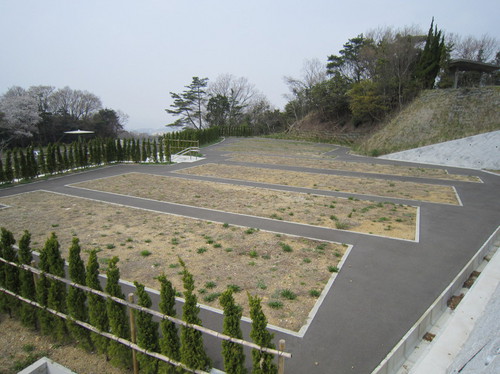 鵯越墓園もくれん地区3㎡.JPGのサムネール画像