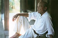 イサム・ノグチ氏.jpgのサムネール画像