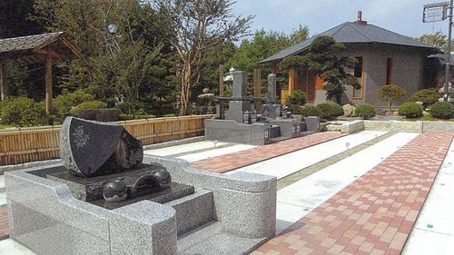 お墓と相続税1.jpg